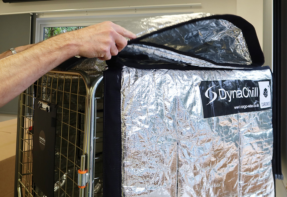 Transport cage foil cover - folding front over the top-1