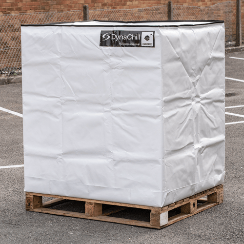 White thermal pallet cover
