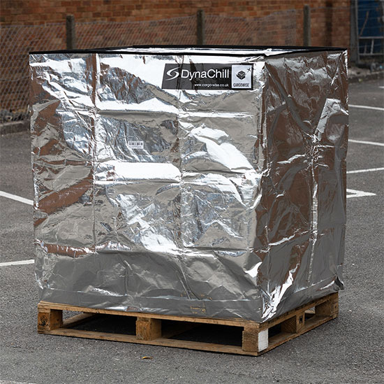 Foil thermal pallet cover on a pallet